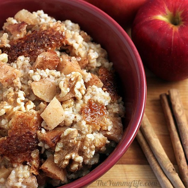 Overnight Slow Cooker Apple-Cinnamon Steel-Cut Oats