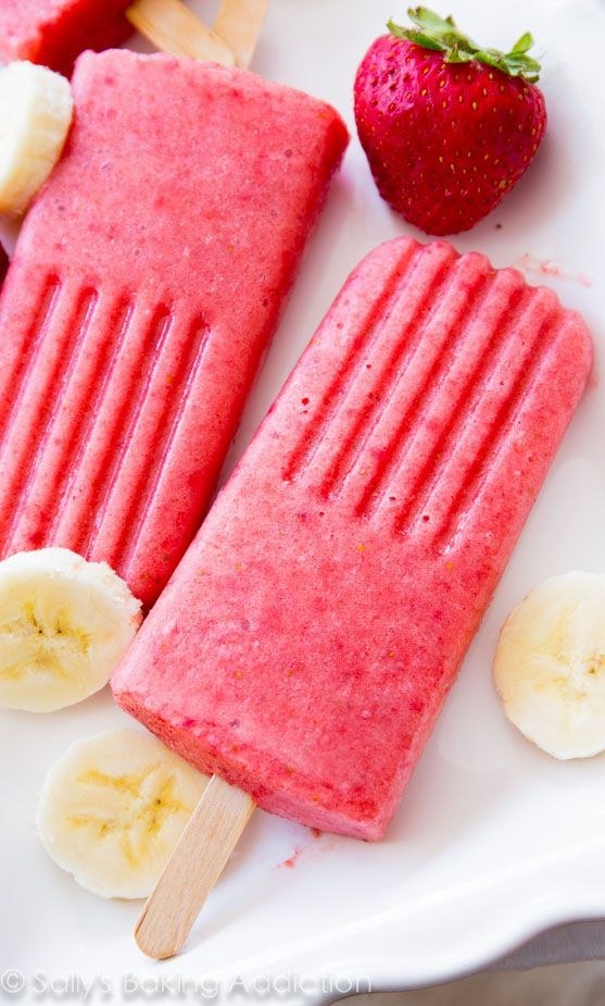 3-Ingredient Strawberry Banana Popsicles