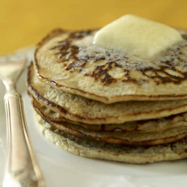 Flaxseed and Almond Milk Pancakes