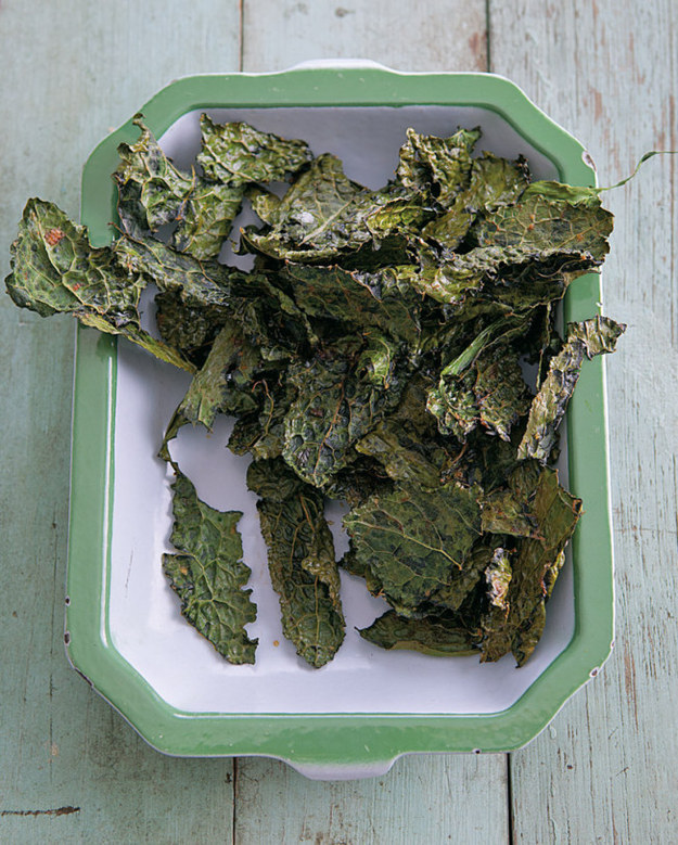 Kale Chips With Sea Salt and Smoked Paprika
