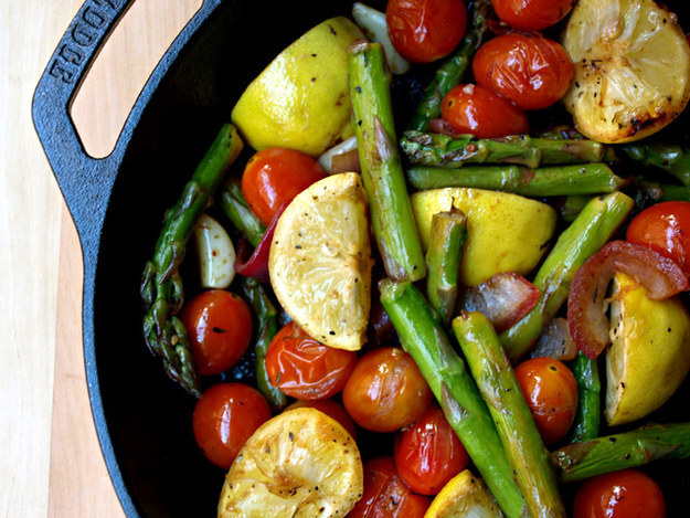 Skillet Asparagus and Tomato Medley